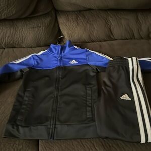 Boy’s adidas set